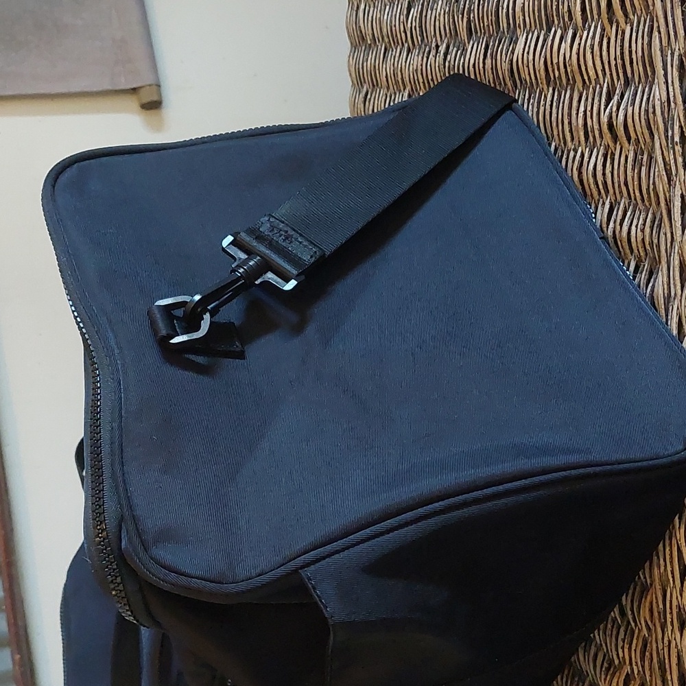 Fabletics Convertable Travel Bag - image 3